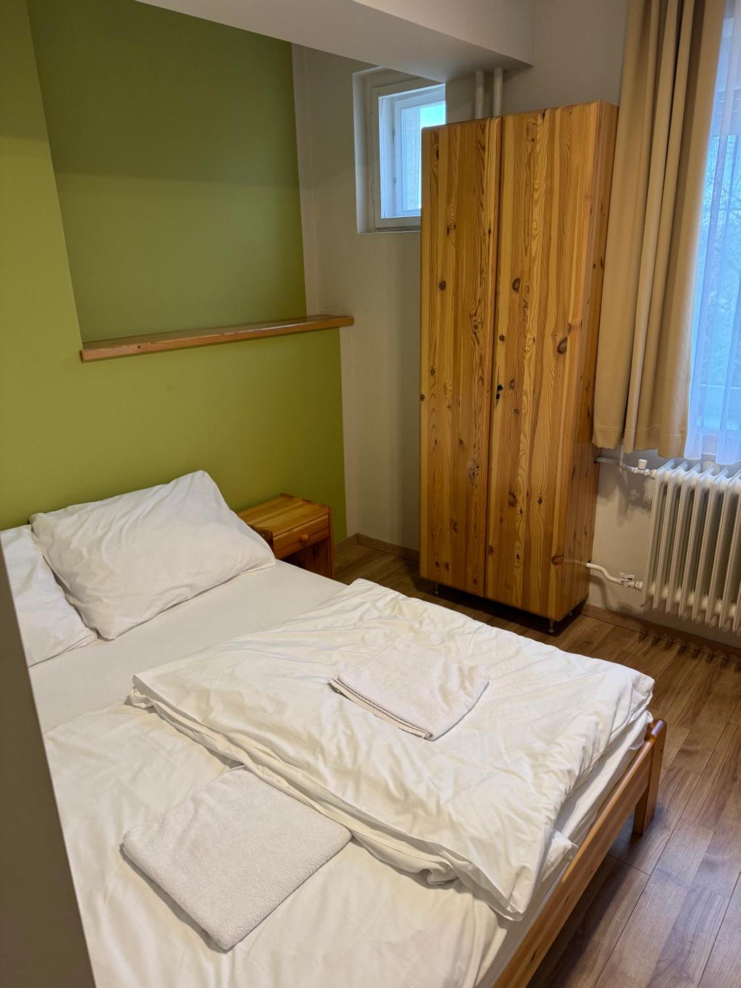 Hotel Csoemoeri Vendeghaz à Csomor Extérieur photo